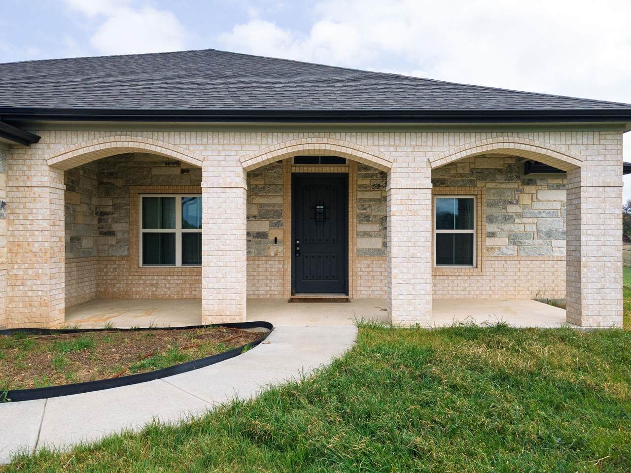 https://bt-photos.global.ssl.fastly.net/austin/1280_boomver_1_5108889-2.jpg