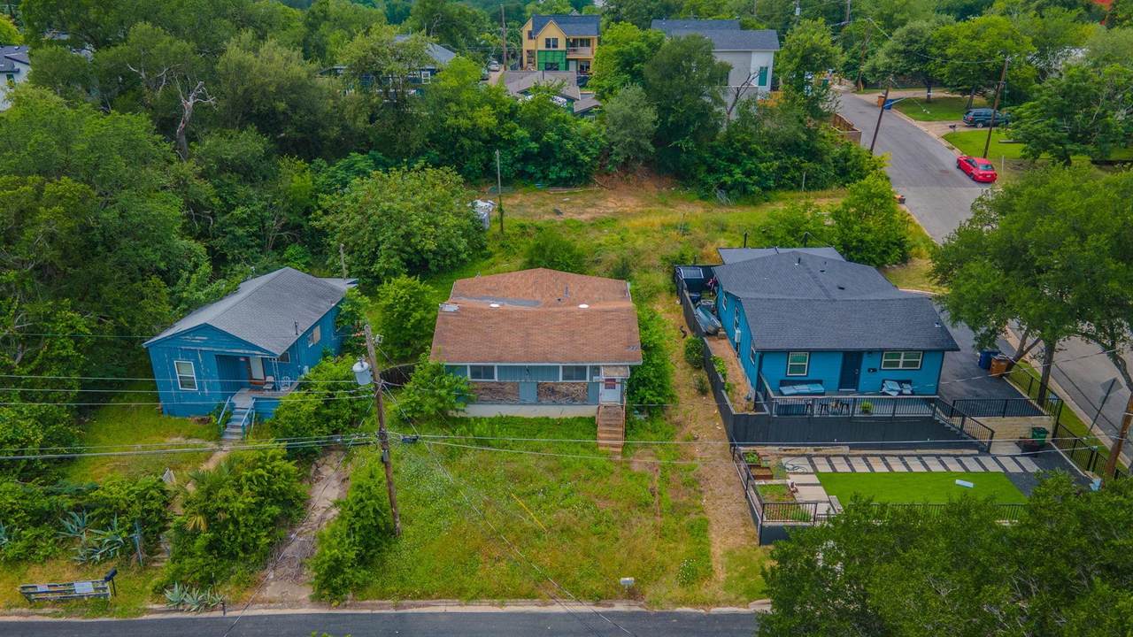 1410 Luna St - Photo 1