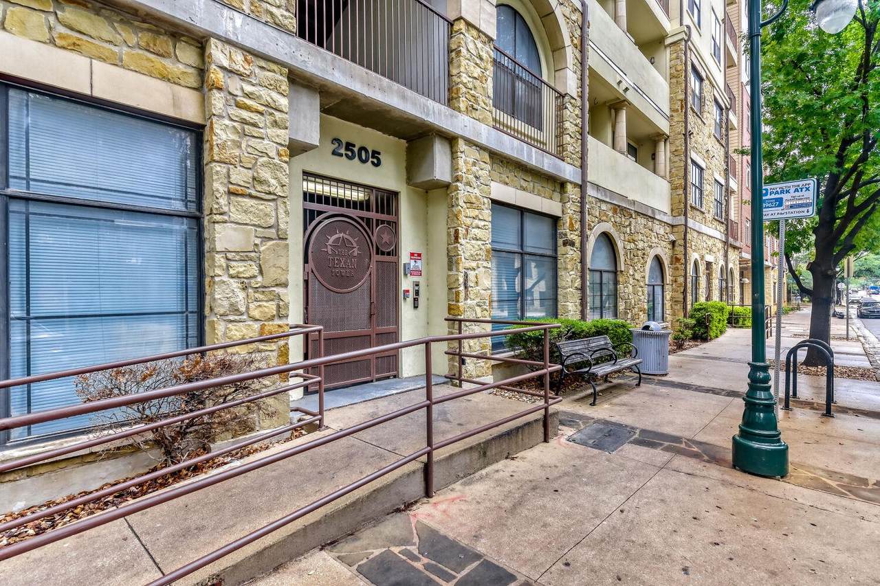 2505 San Gabriel St - Photo 1