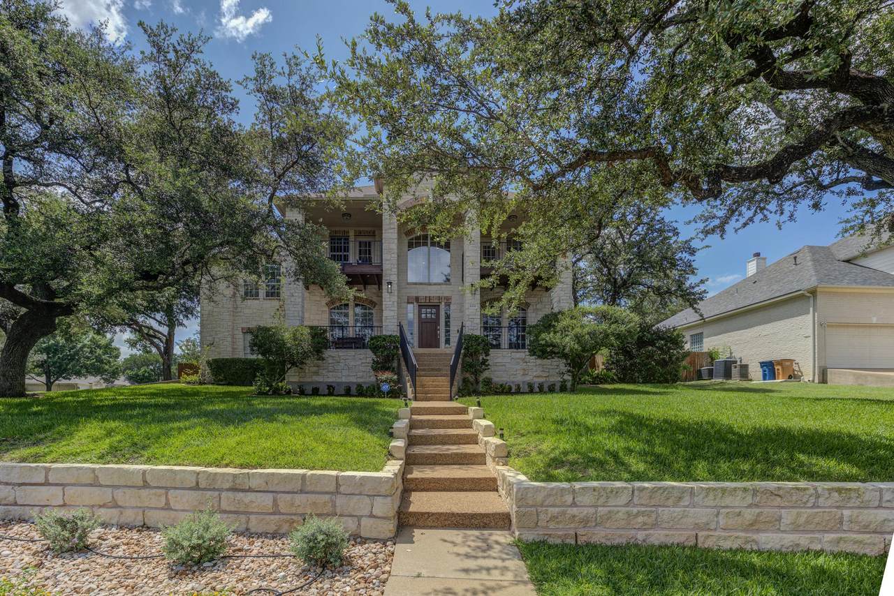 10200 Spicewood Pkwy - Photo 1