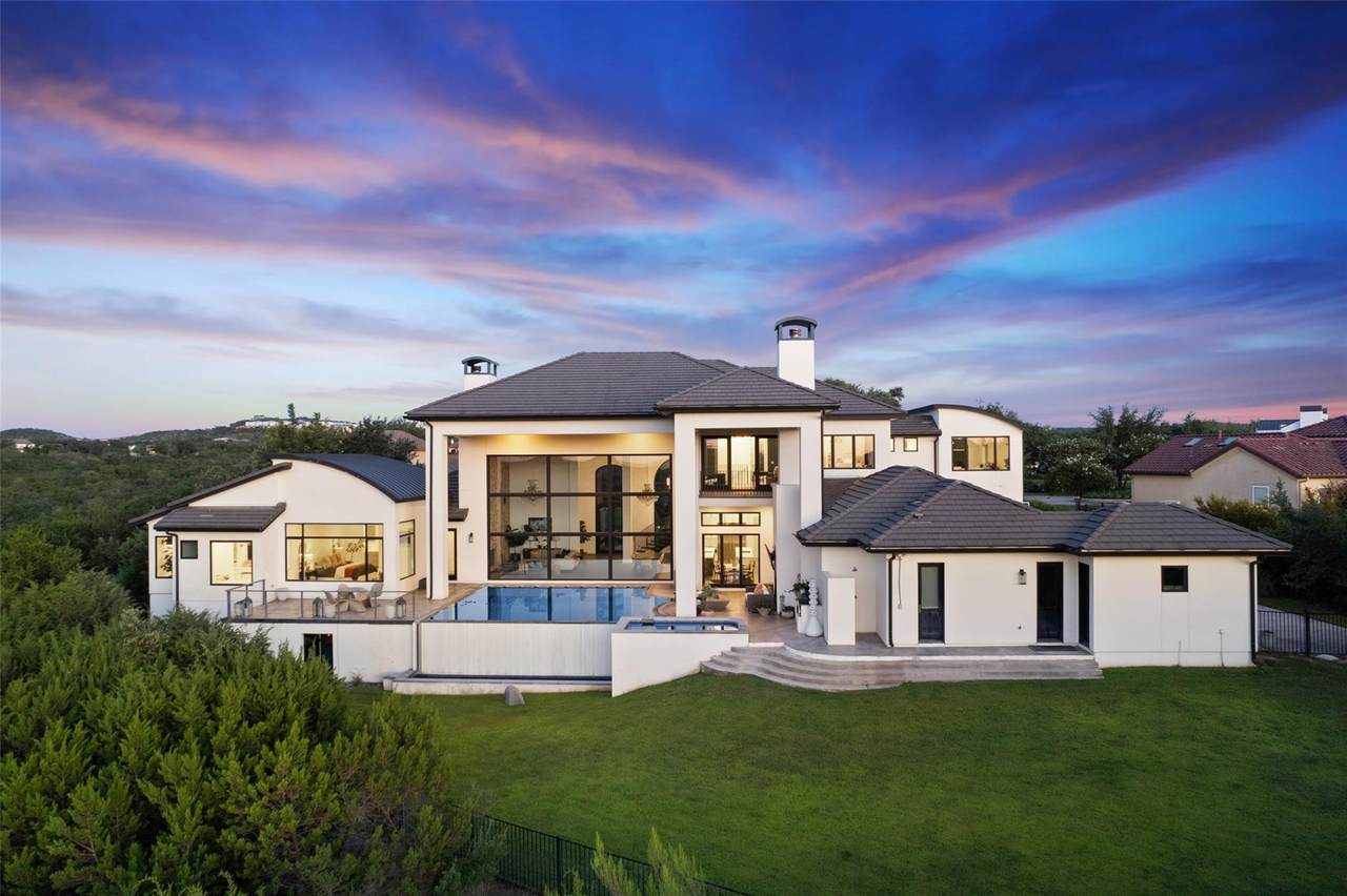 4300 Derrick Cv - Photo 1