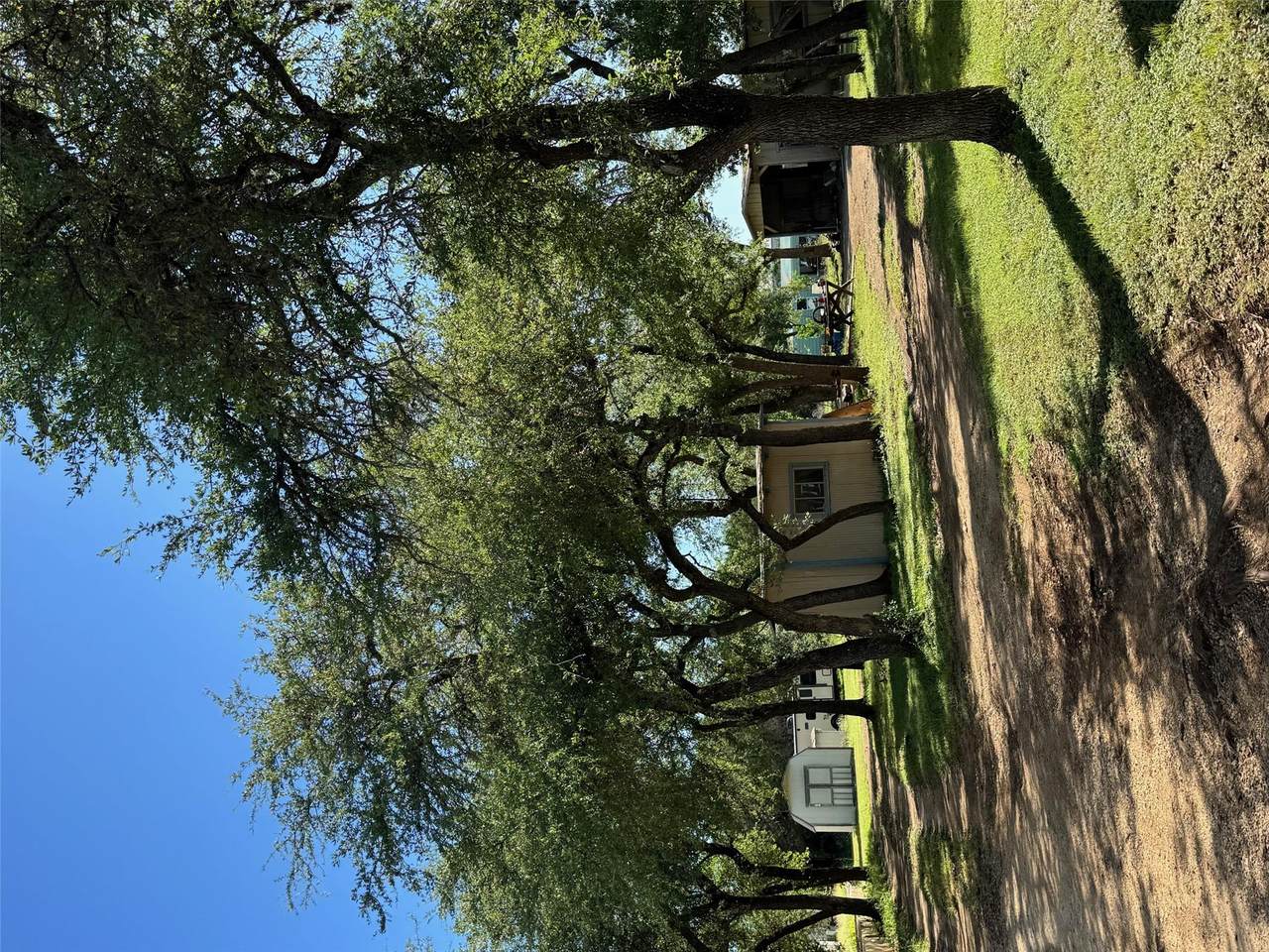 https://bt-photos.global.ssl.fastly.net/austin/1280_boomver_1_5172626-2.jpg