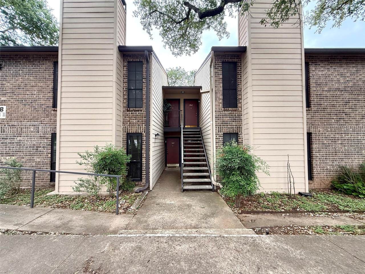 4159 Steck Ave - Photo 1