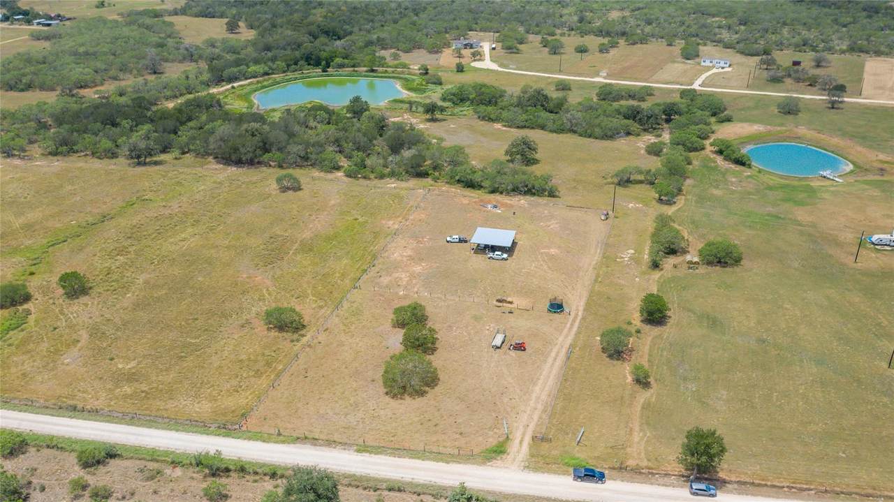 736 Cr 421 Rd - Photo 1