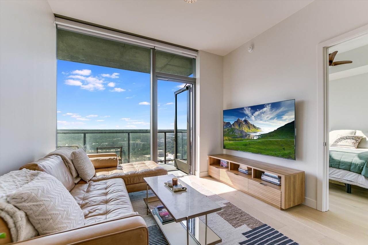 44 East Ave - Photo 1