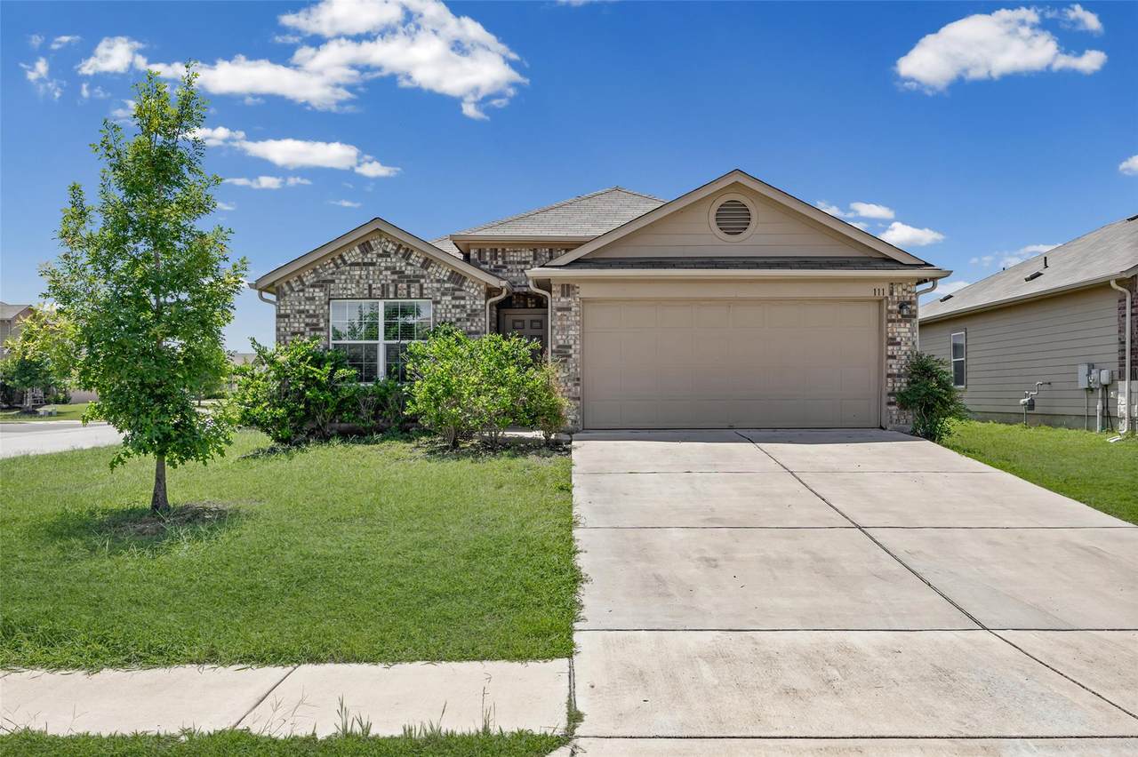 111 Hess Dr - Photo 1