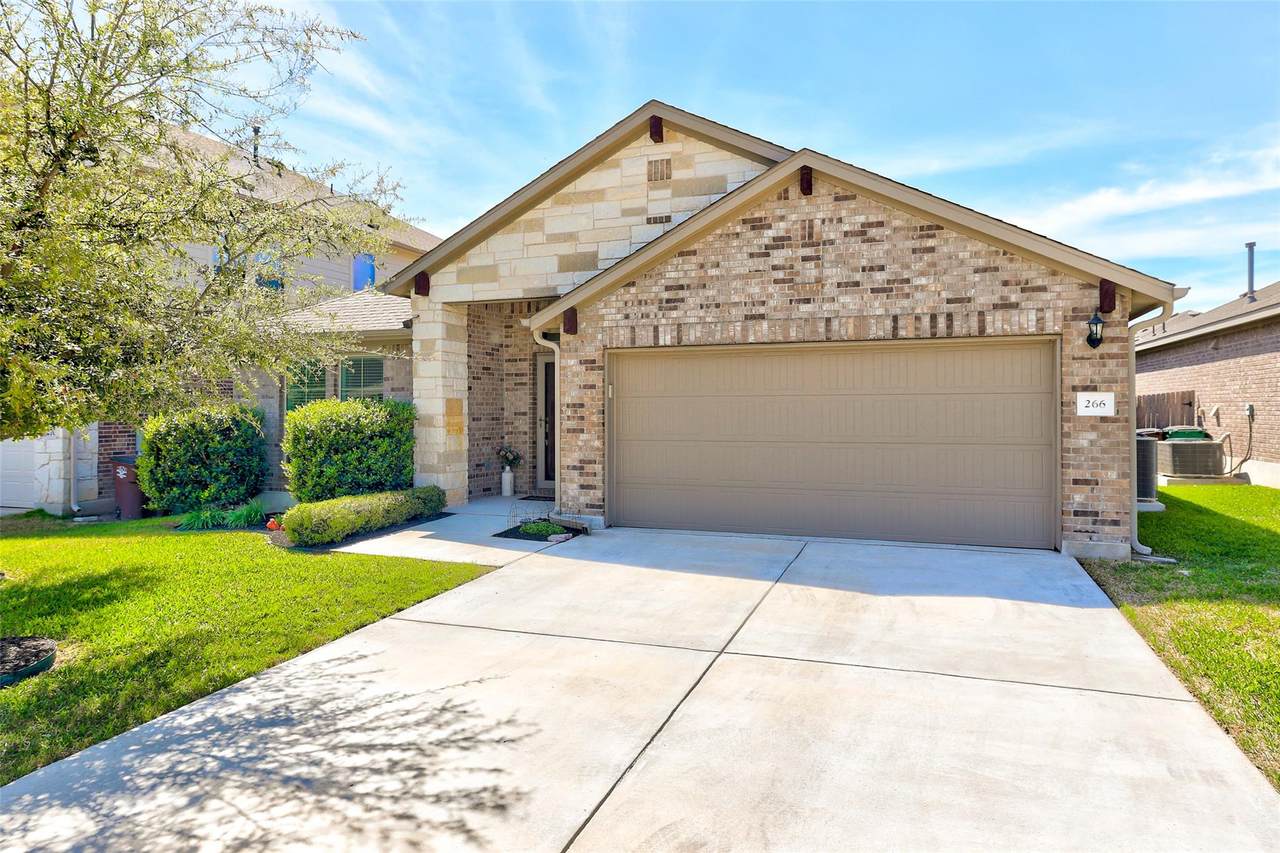 266 Finstown St - Photo 1