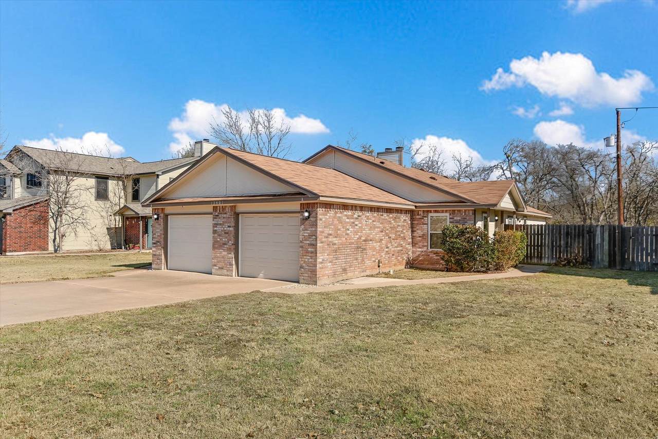 13401 Saddlebrook Trl - Photo 1
