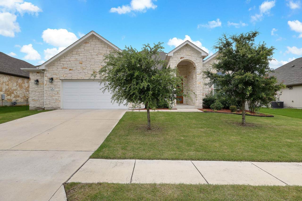 16713 Elsinore Ln - Photo 1