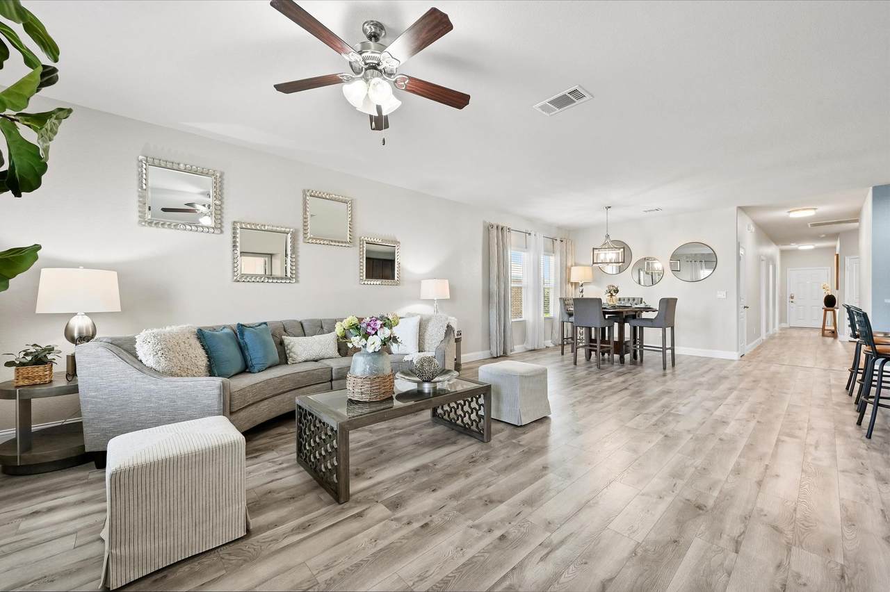 352 Westminster Dr - Photo 1