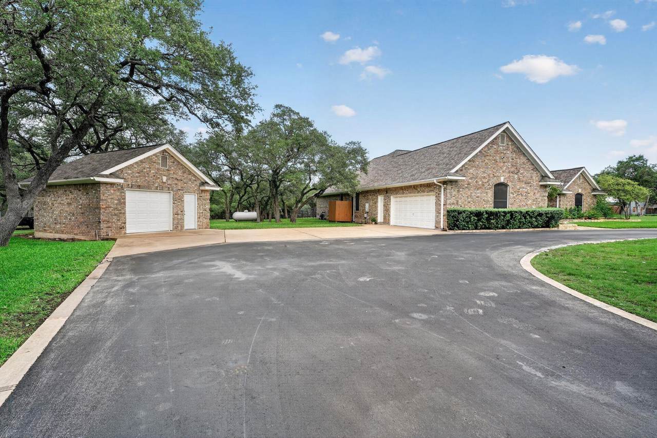 https://bt-photos.global.ssl.fastly.net/austin/1280_boomver_1_5339758-2.jpg