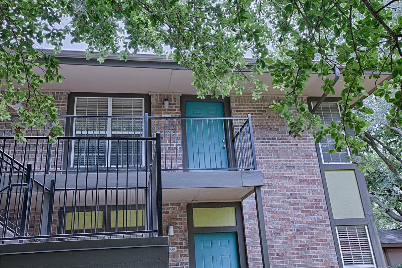 7685 Northcross Dr - Photo 1