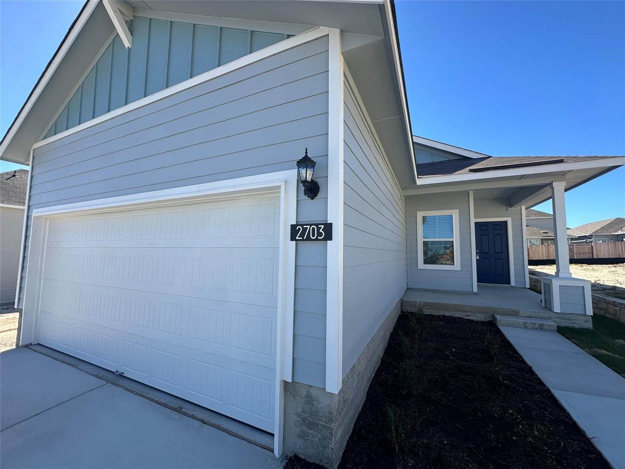 2703 Towy Rd - Photo 1