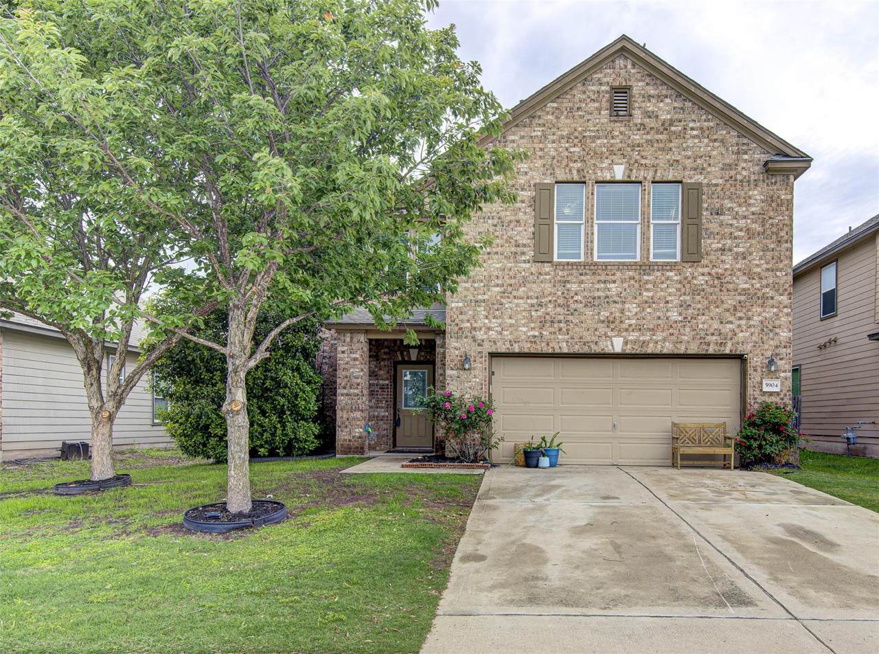 5904 Pescia St - Photo 1