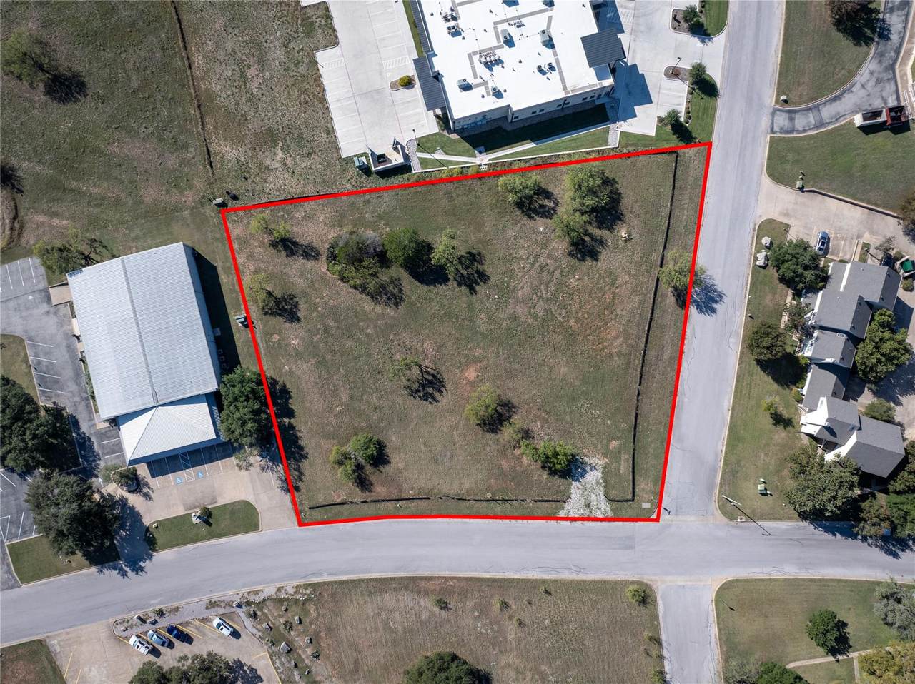 602 Gateway Central - Photo 1