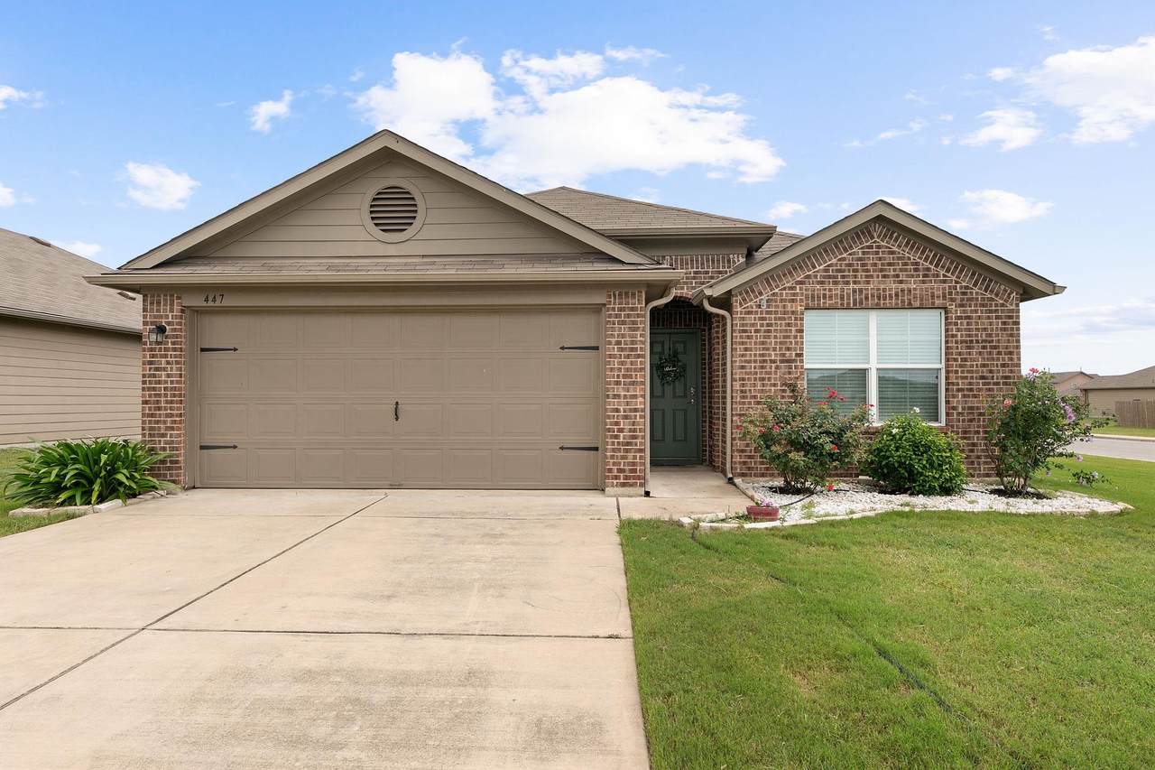 447 Discovery Dr - Photo 1
