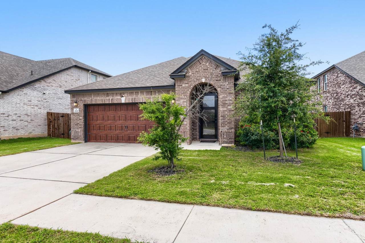 4549 Dugenta Pl - Photo 1