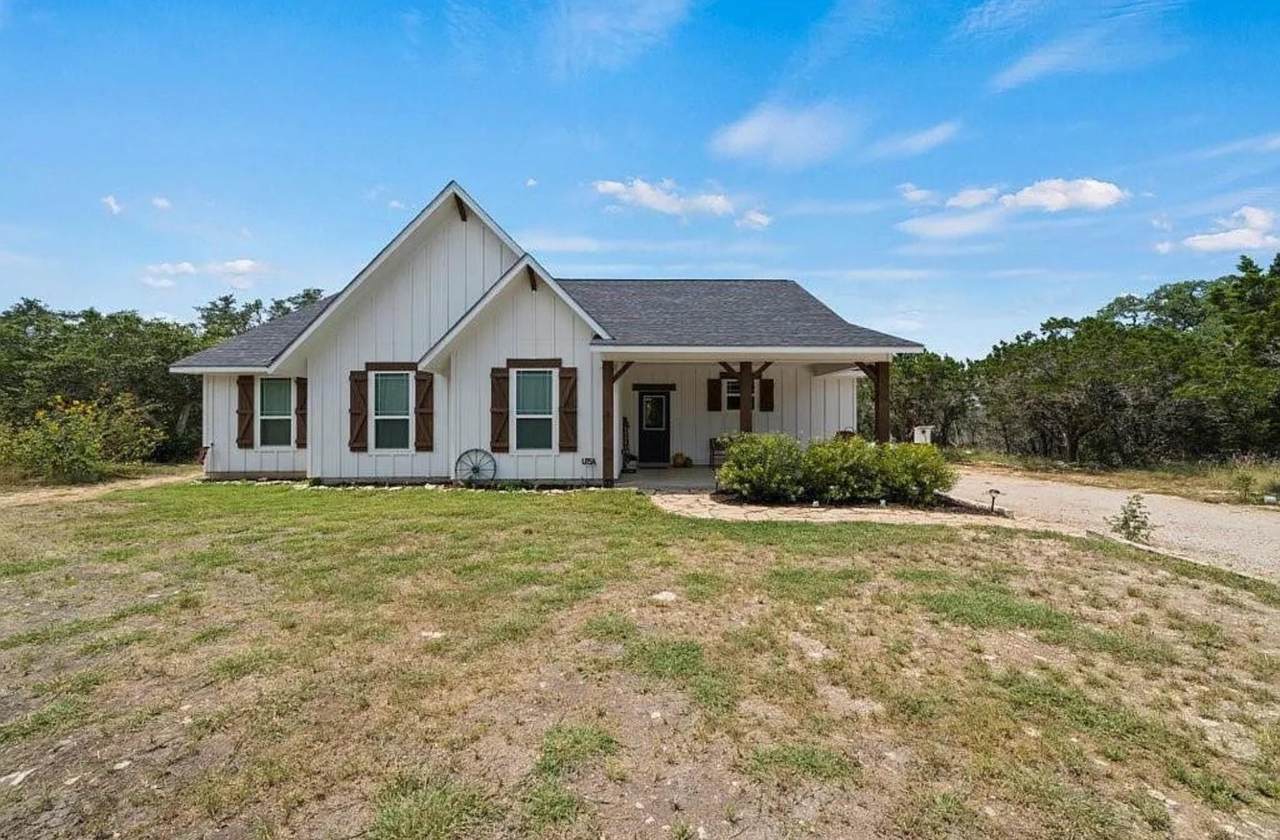 100 Lost Falls Cv - Photo 1