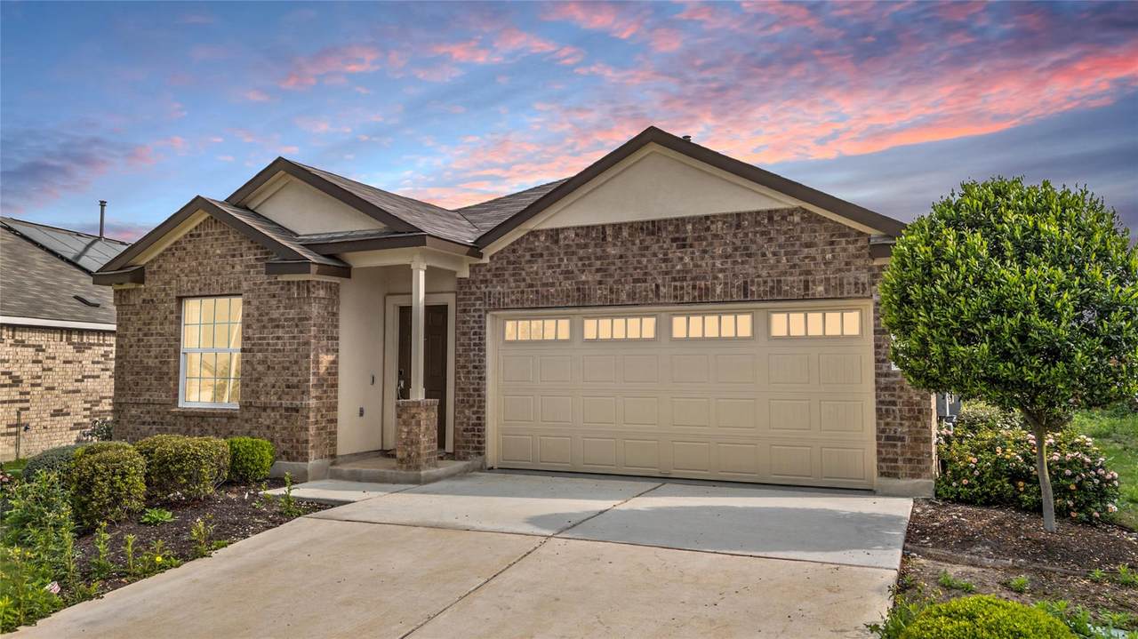 156 Sky Meadows Cir - Photo 1