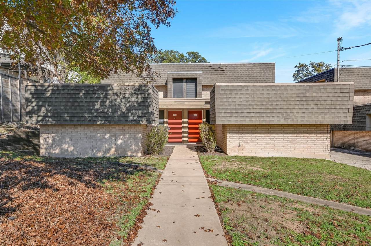 1202 Fairmount Ave - Photo 1