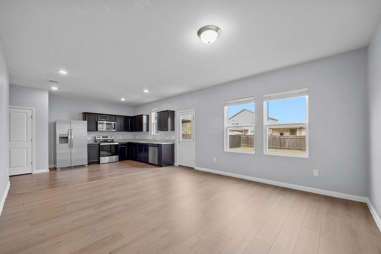 320 Bell Rings Dr - Photo 1