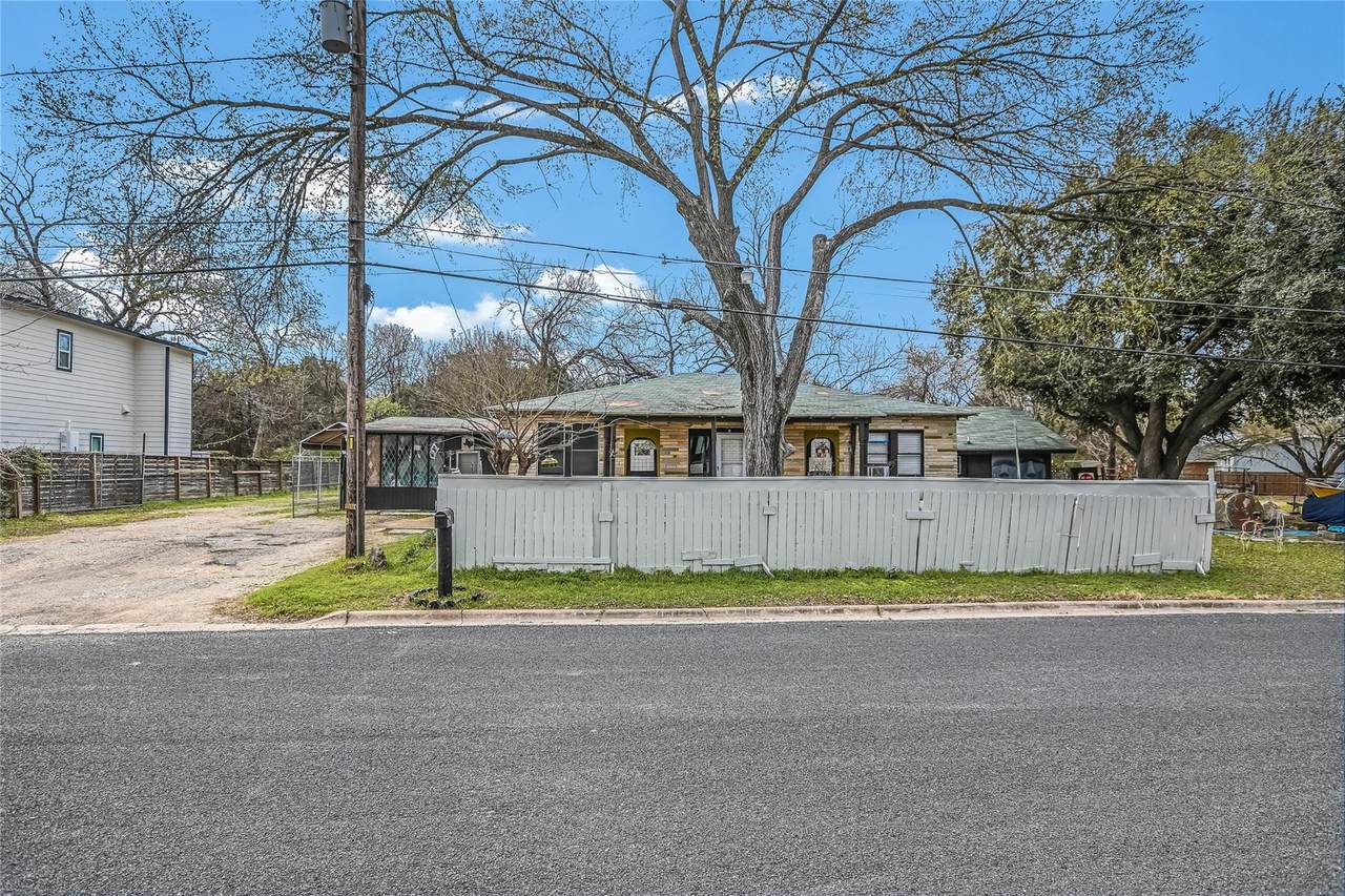 5405 Prock Ln - Photo 1