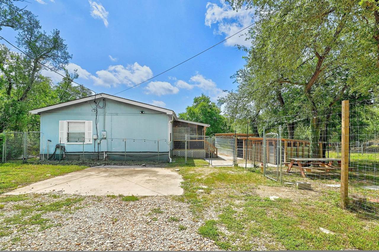 7807 Williamson Creek Dr - Photo 1