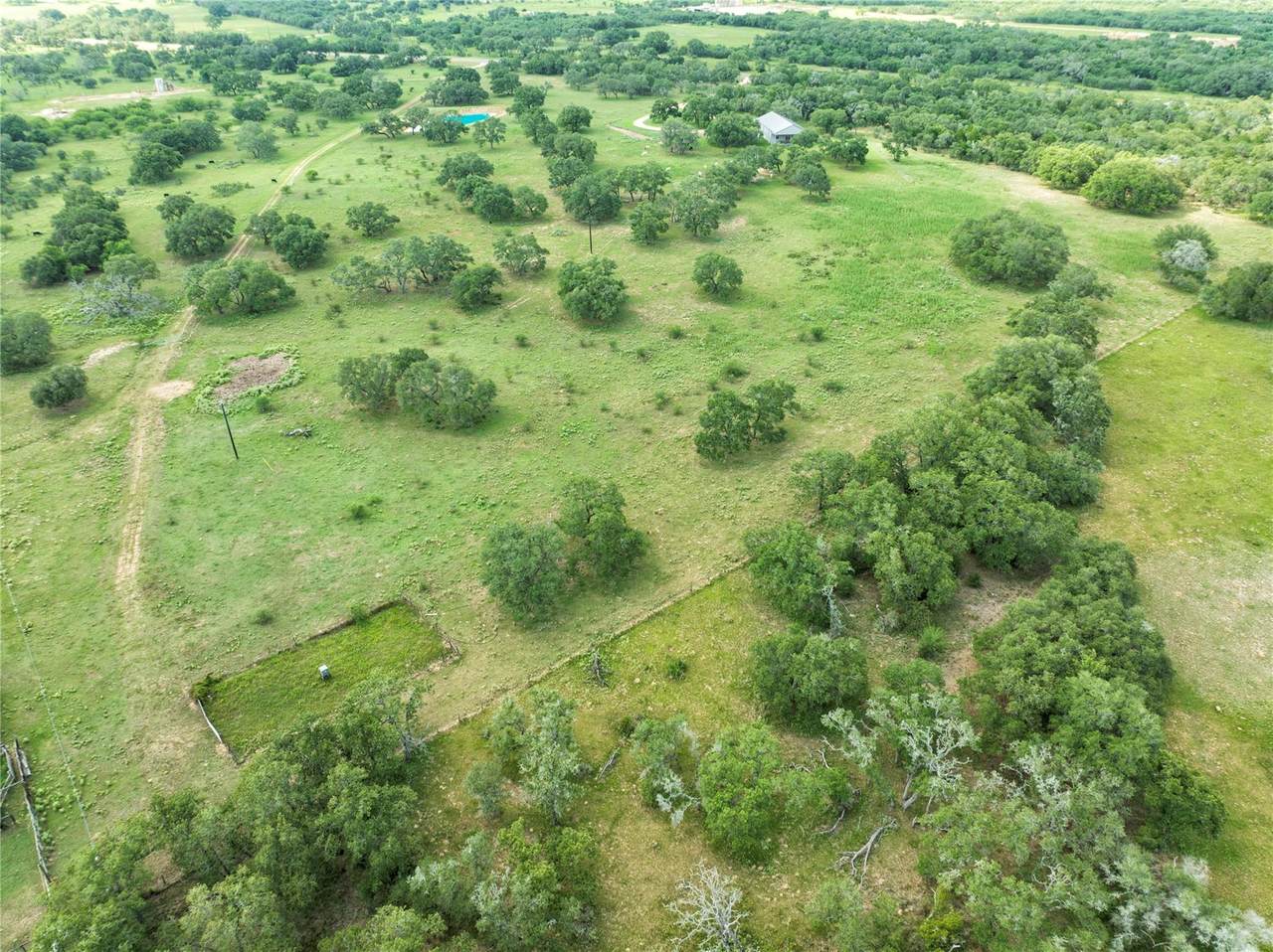 https://bt-photos.global.ssl.fastly.net/austin/1280_boomver_1_5568540-2.jpg