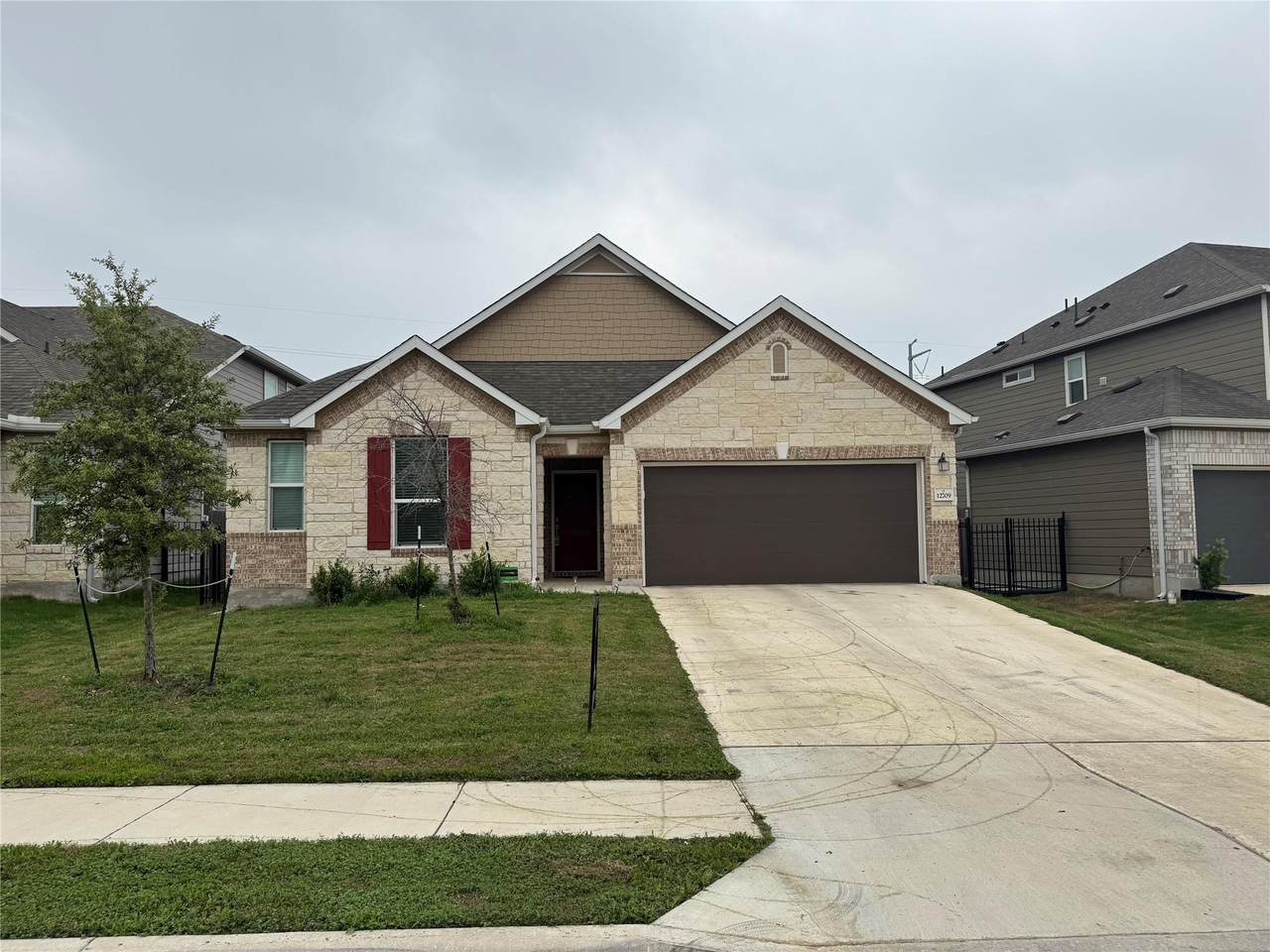 12709 Mogador St - Photo 1