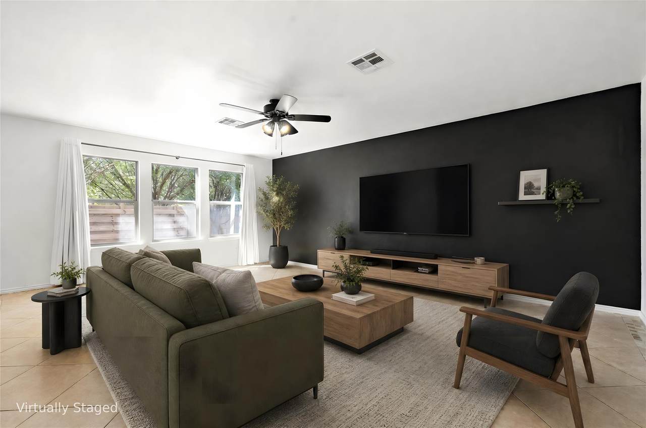 201 Lexington - Photo 1