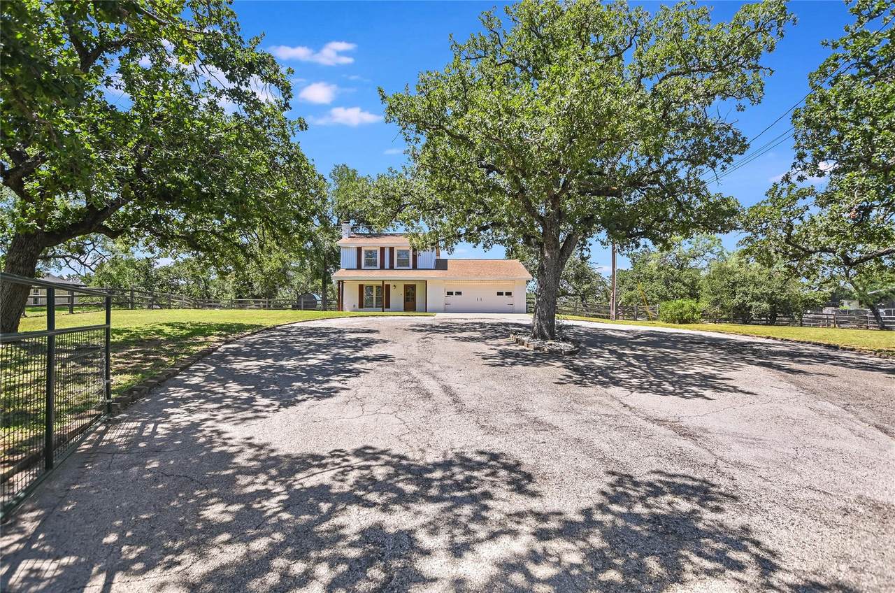 3112 Oak Ridge Dr - Photo 1
