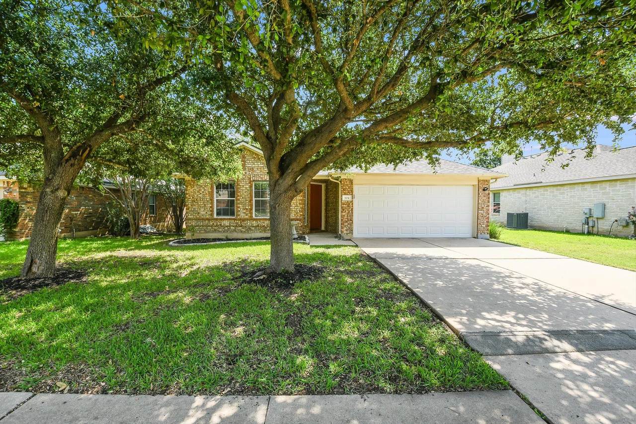 104 Windmill Cir - Photo 1