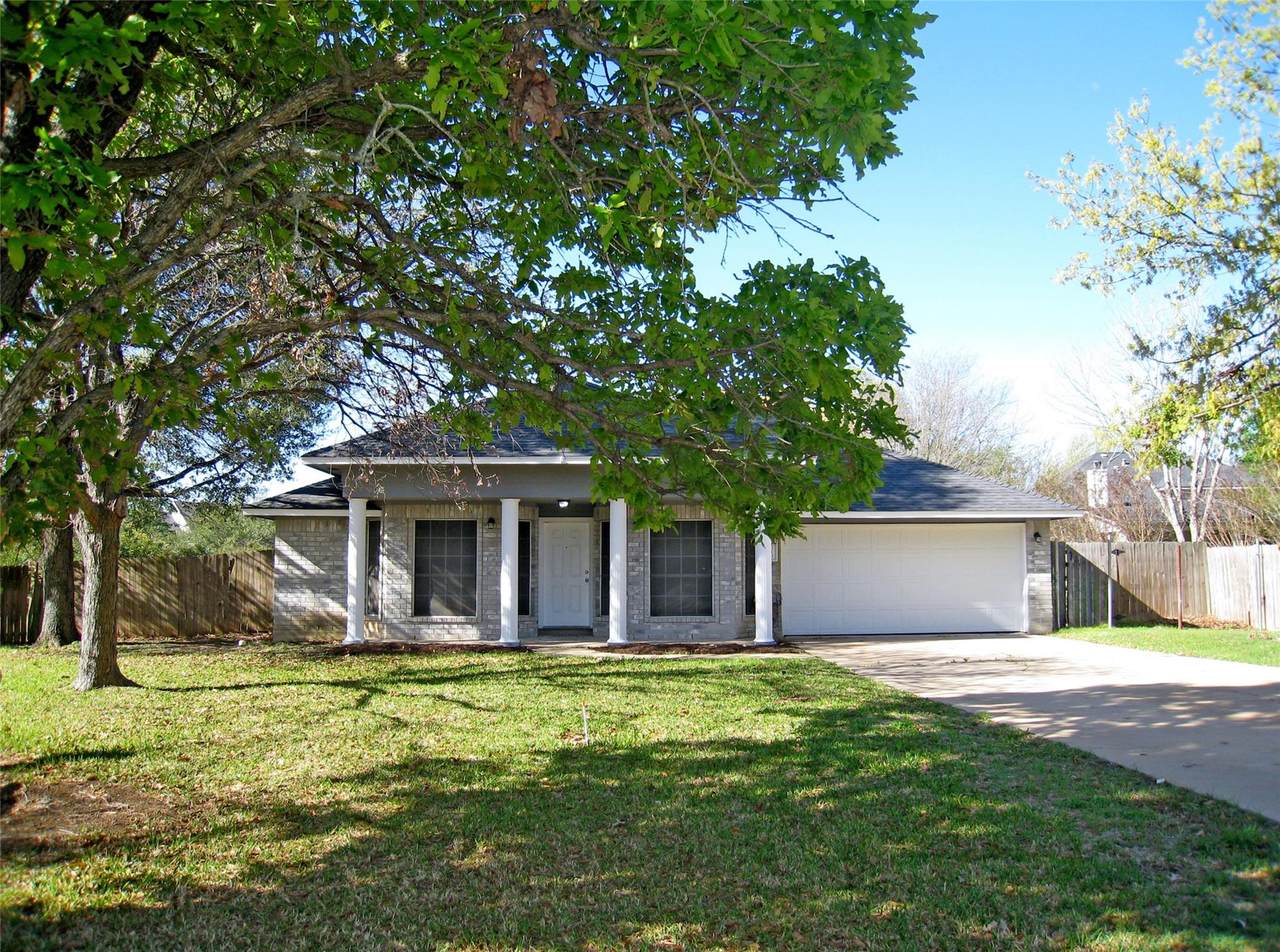 1010 Magnolia Cv - Photo 1