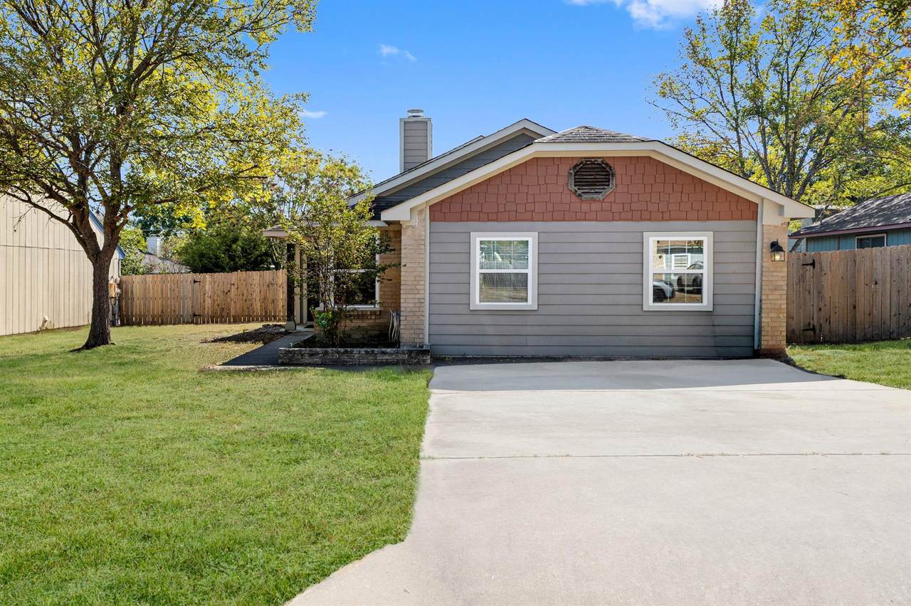 8754 Birmingham Dr - Photo 1