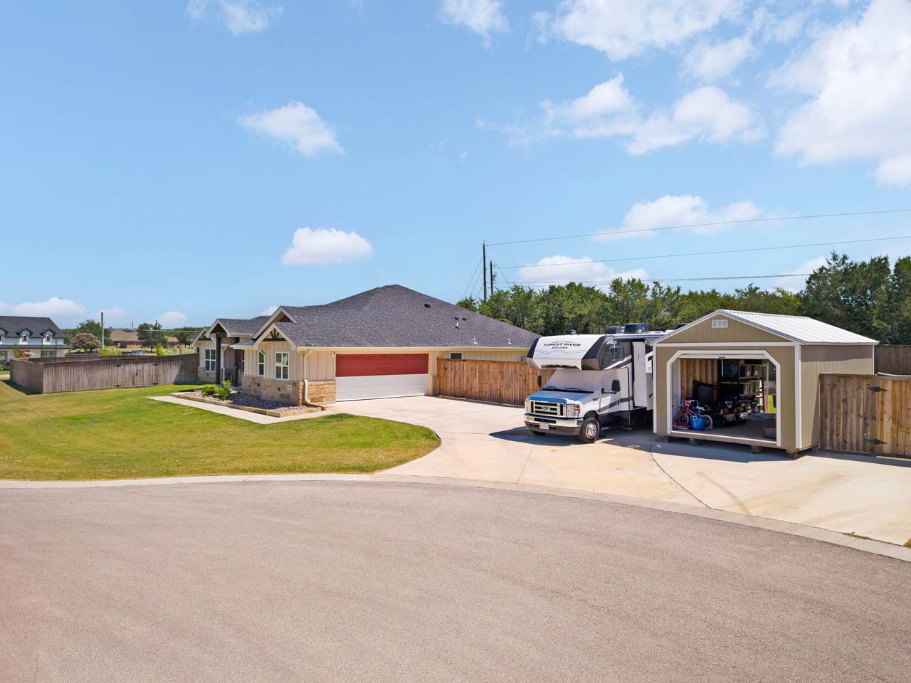 https://bt-photos.global.ssl.fastly.net/austin/1280_boomver_1_5705902-2.jpg