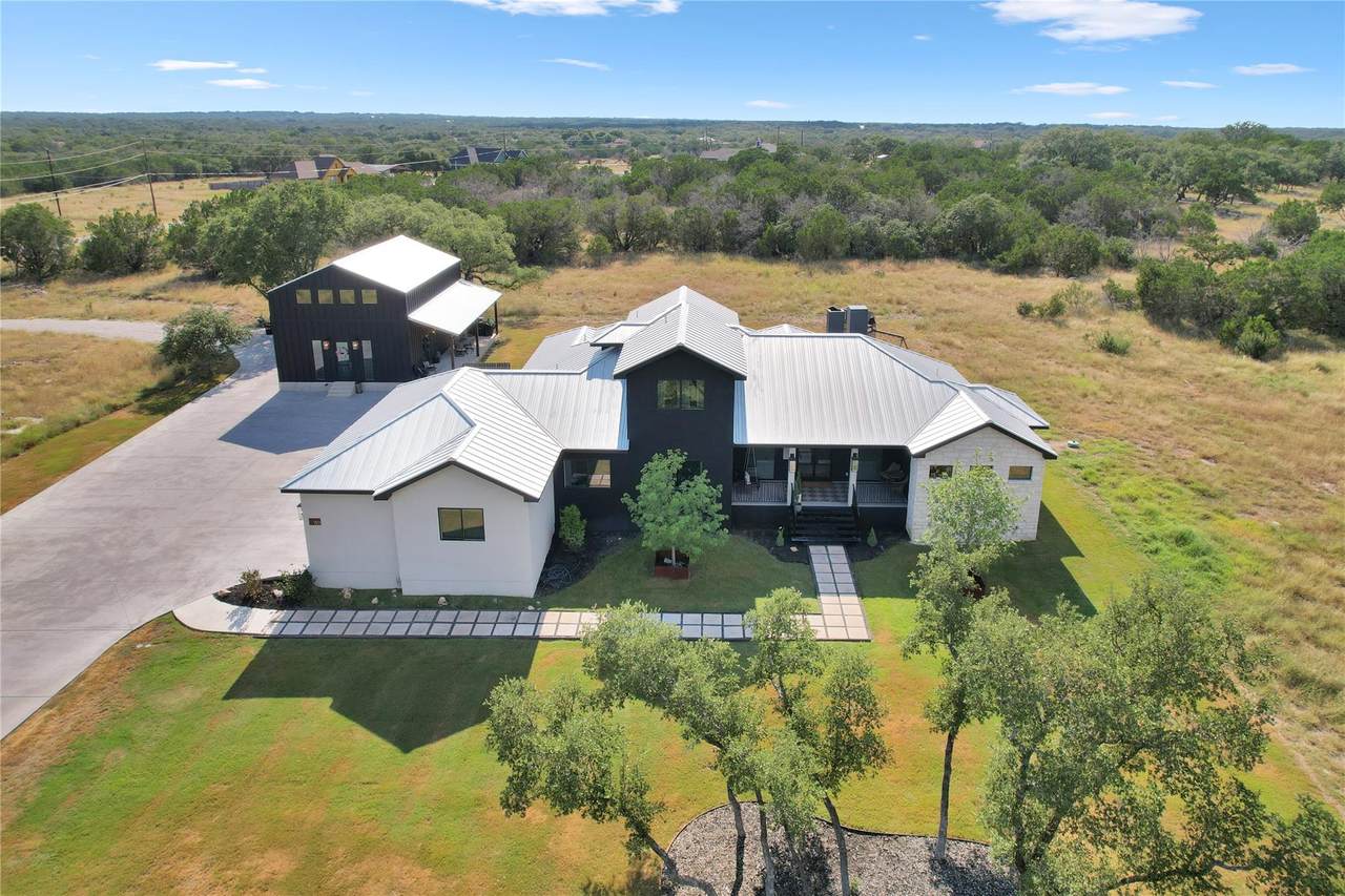 150 Wandering Oak Cir - Photo 1
