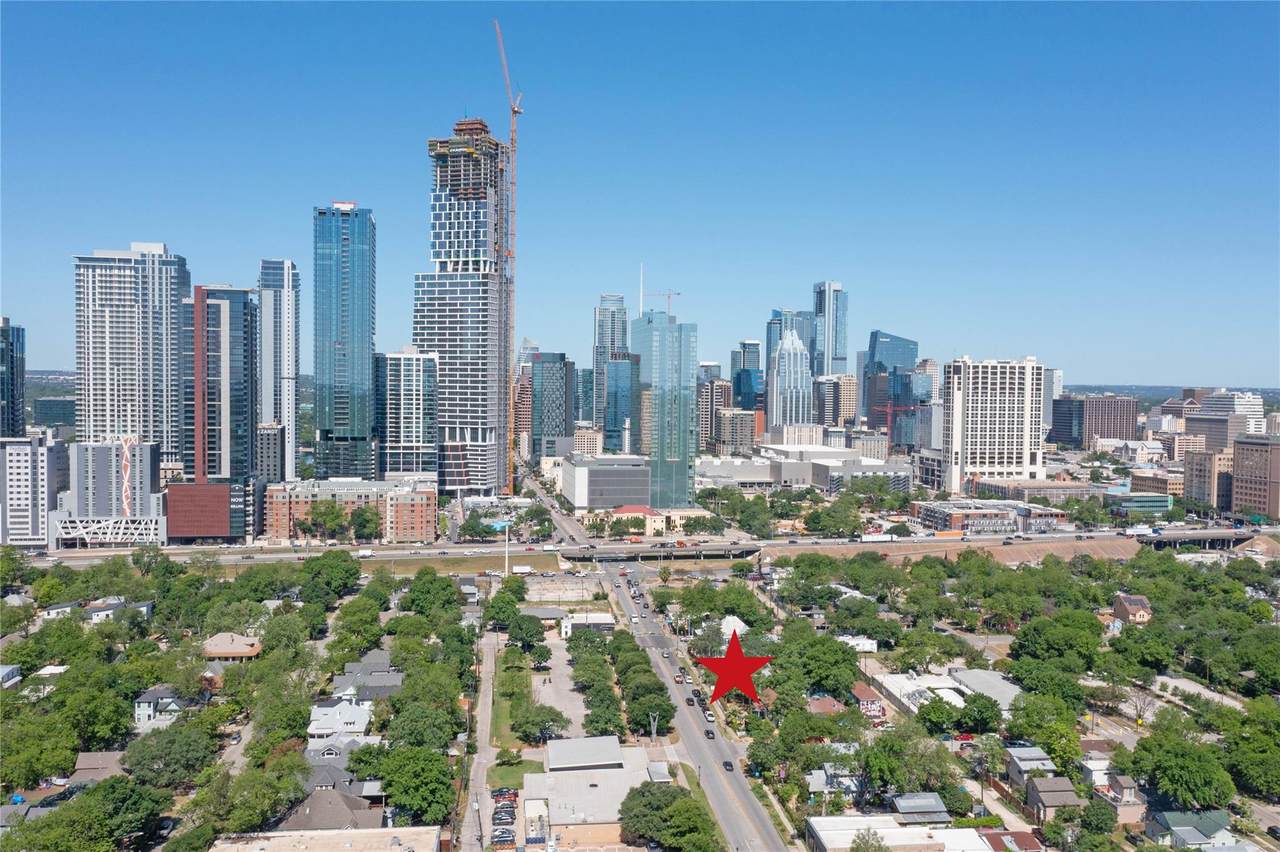 https://bt-photos.global.ssl.fastly.net/austin/1280_boomver_1_5707953-2.jpg