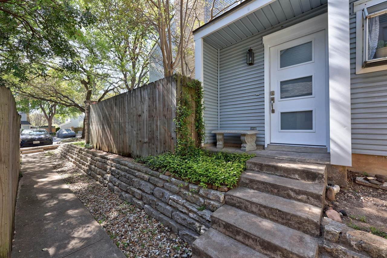 6821 Old Quarry Ln - Photo 1