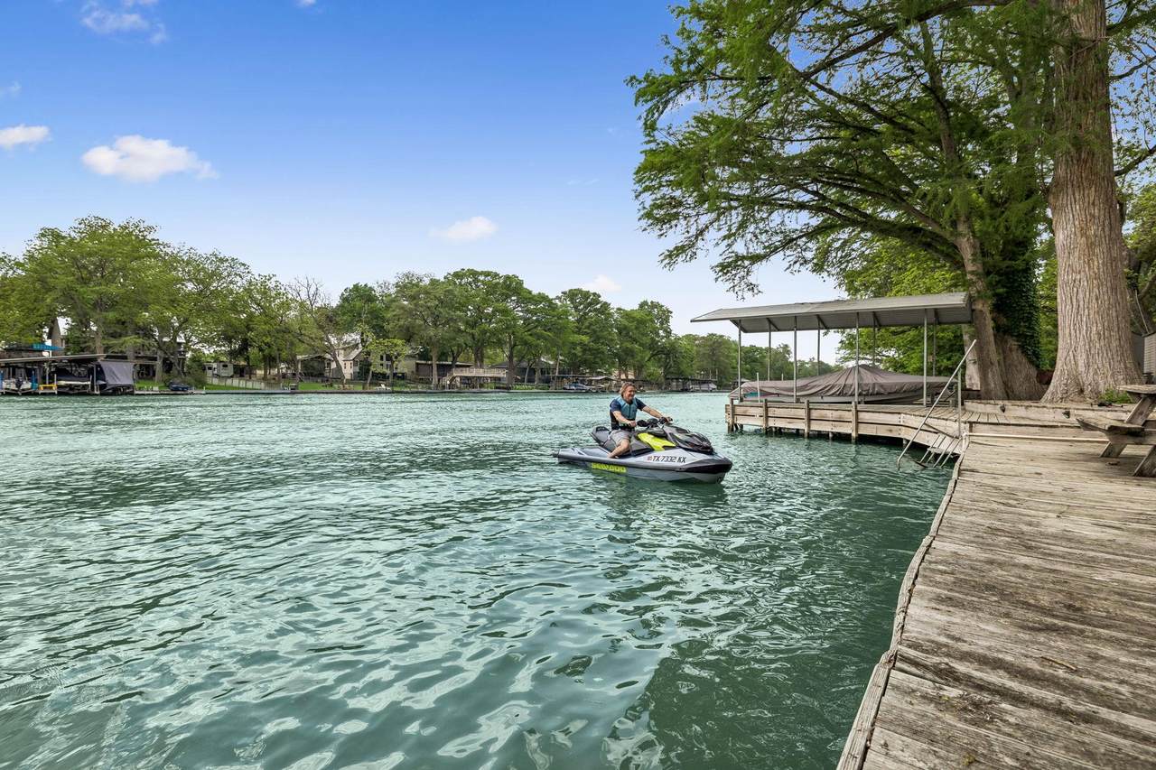 723 Zipp Rd - Photo 1