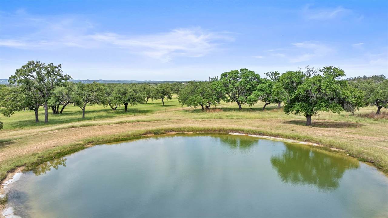 https://bt-photos.global.ssl.fastly.net/austin/1280_boomver_1_5746994-2.jpg