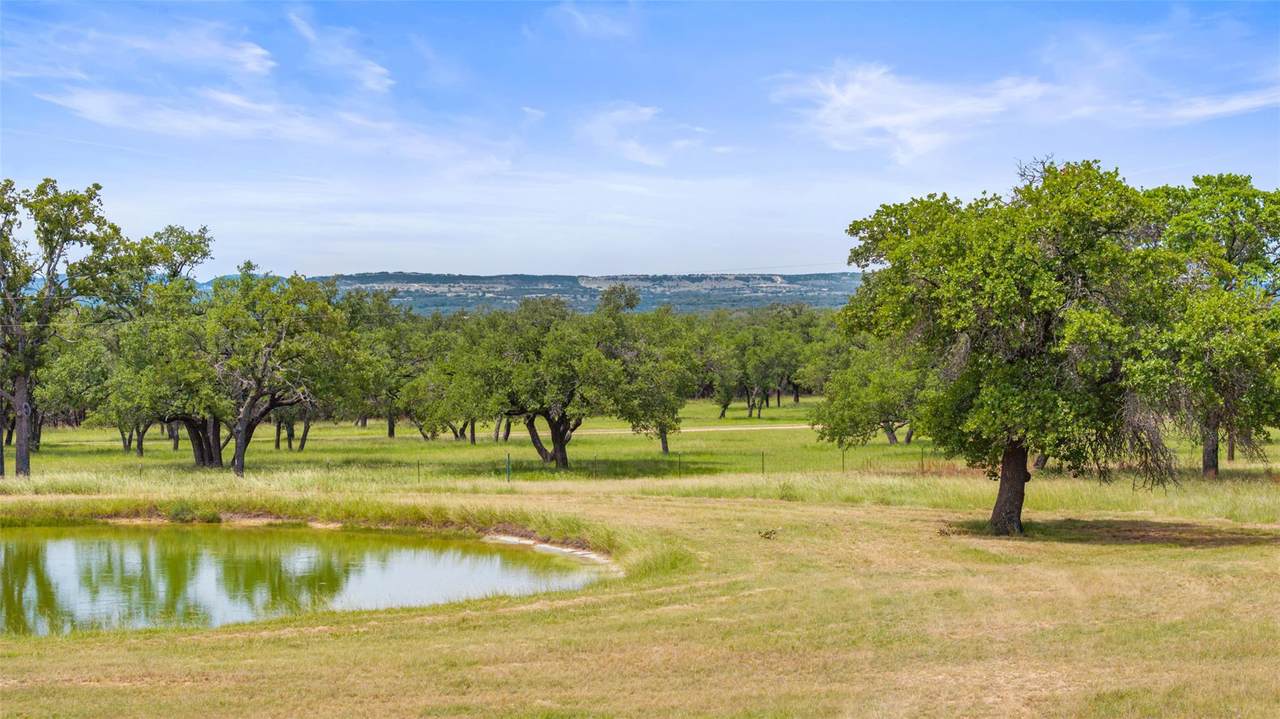 https://bt-photos.global.ssl.fastly.net/austin/1280_boomver_1_5746994-2.jpg