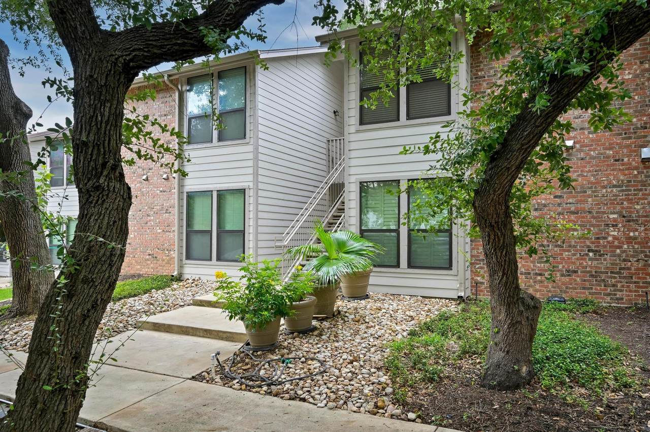 3839 Dry Creek Dr - Photo 1