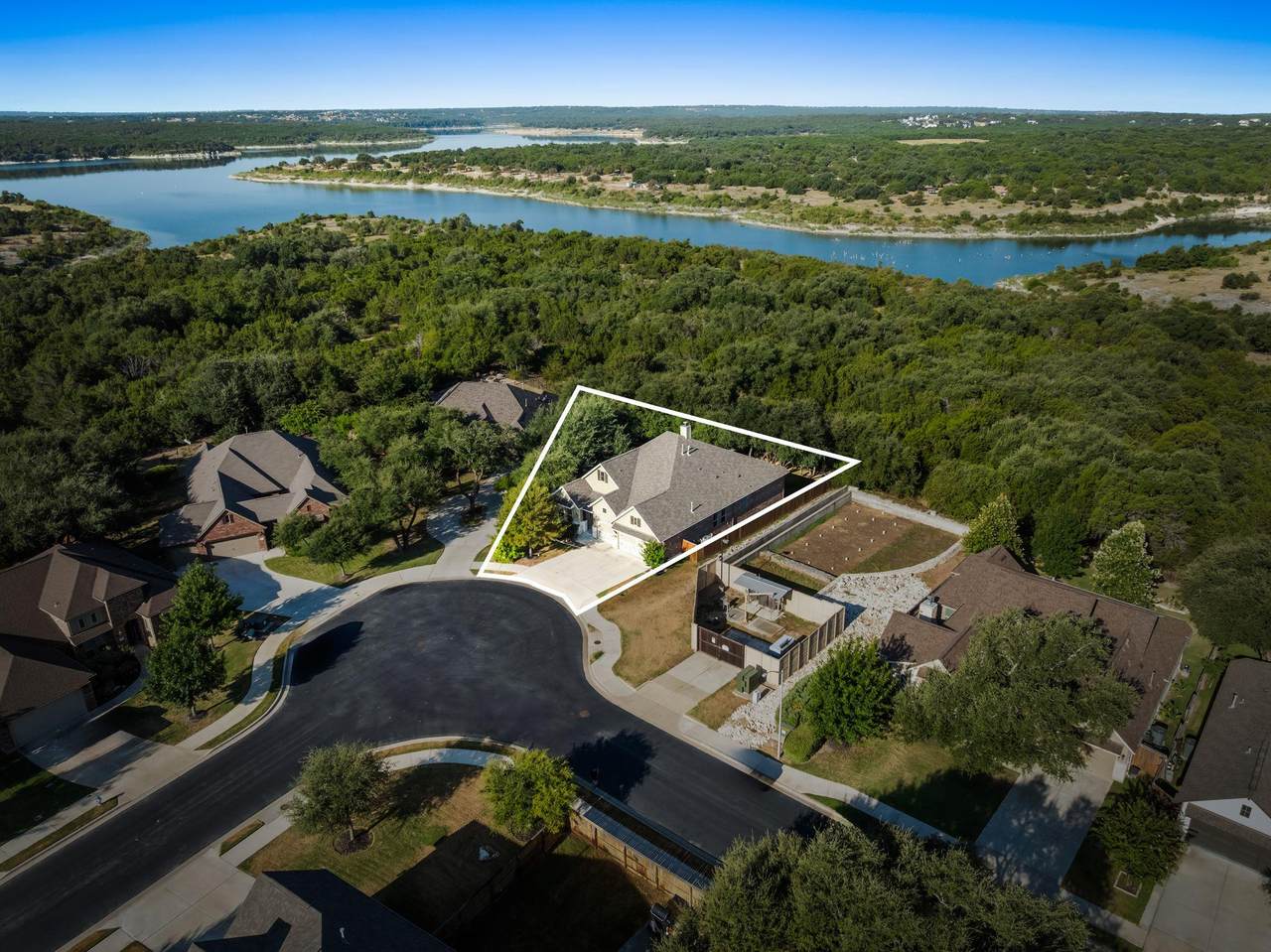 140 Lake Rim Cir - Photo 1