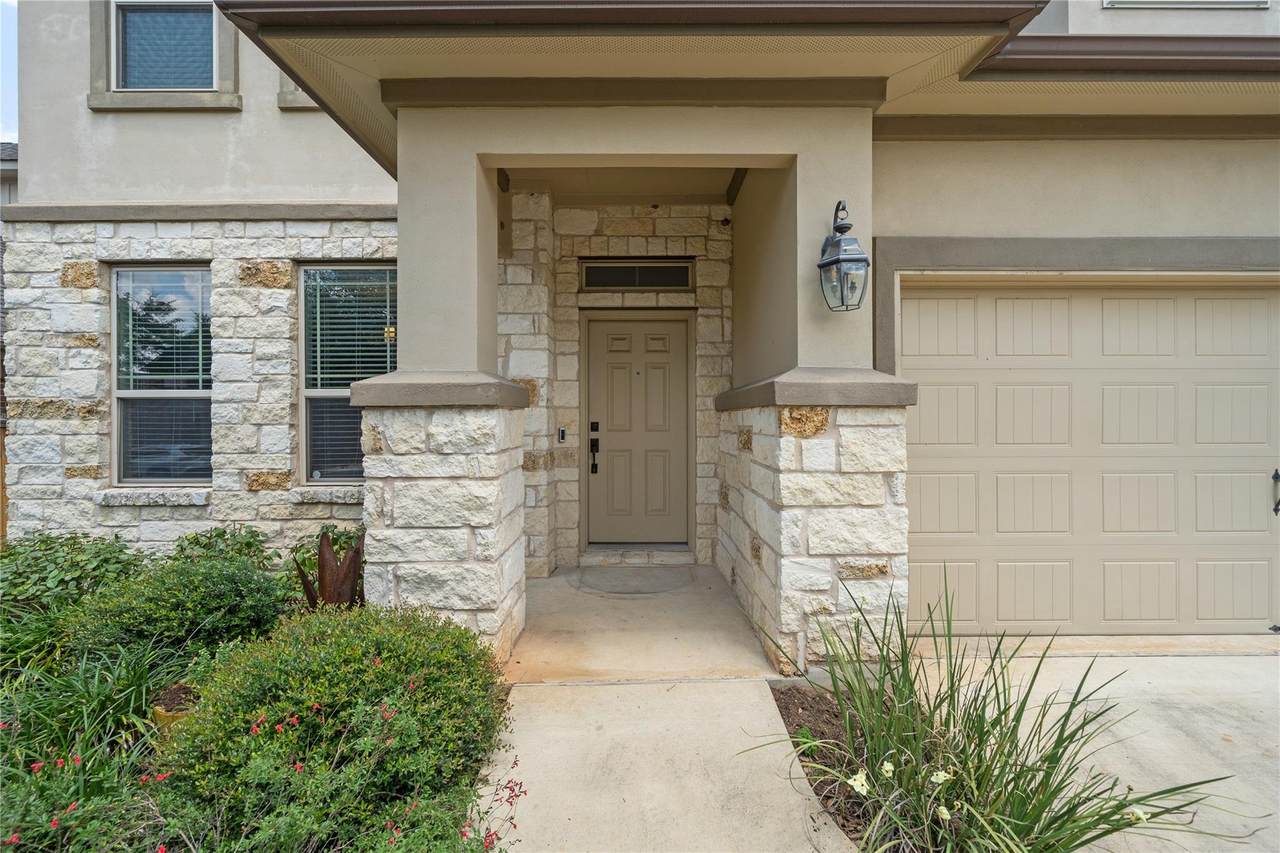 141 Sangaree Dr - Photo 1