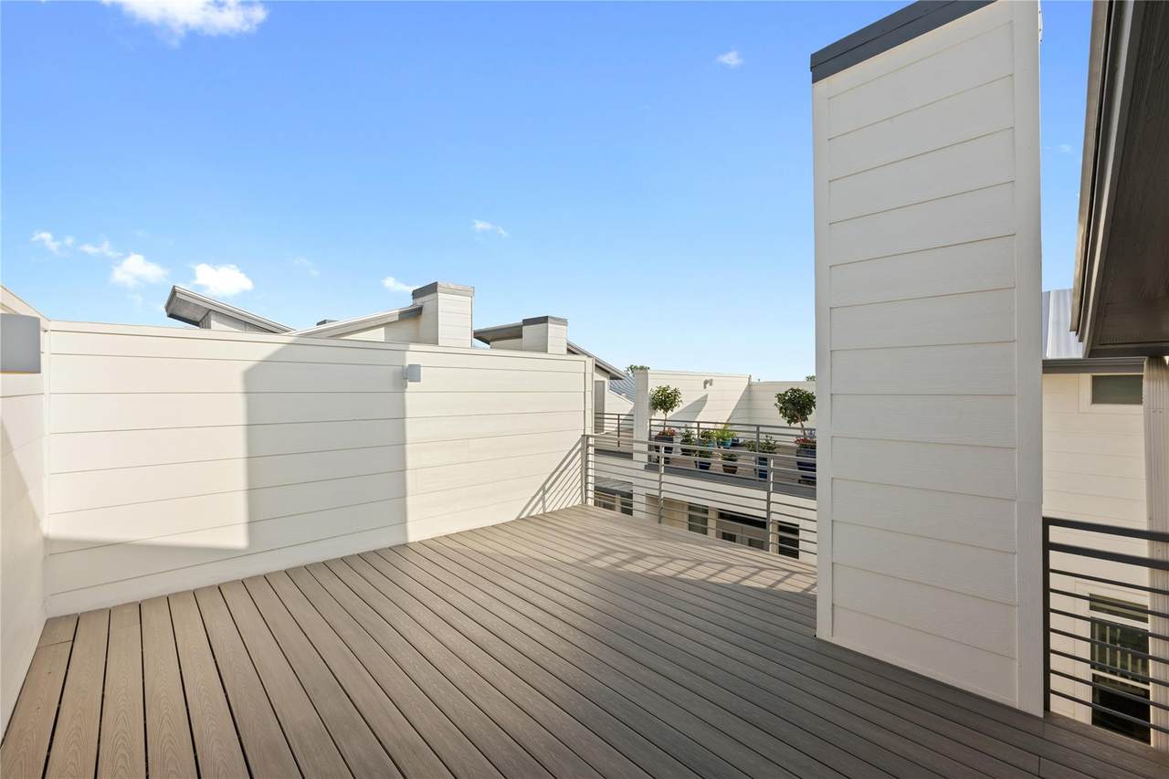 2606 Wilson St - Photo 1