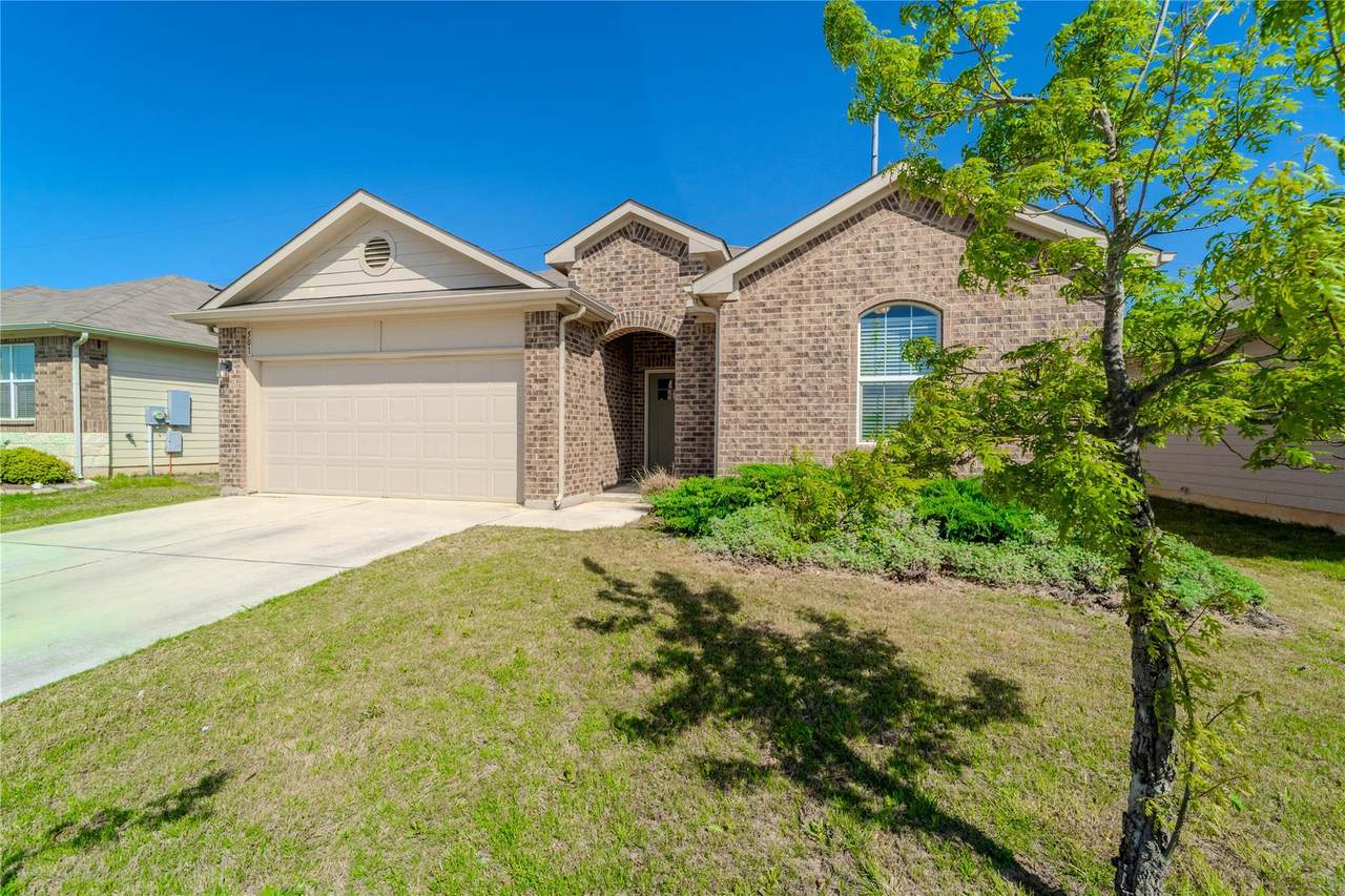 501 Naset Dr - Photo 1