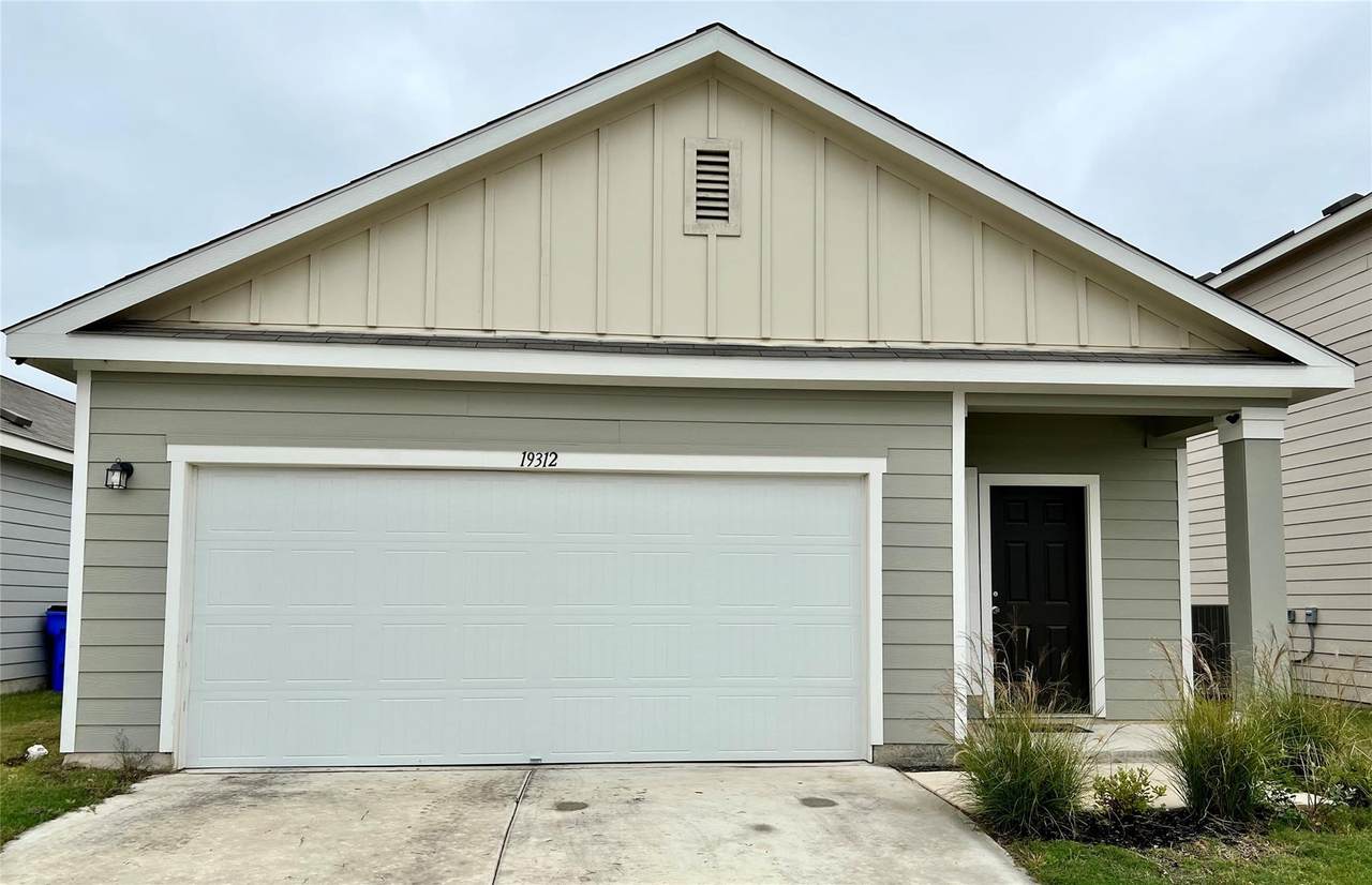 19312 Caymus Dr - Photo 1