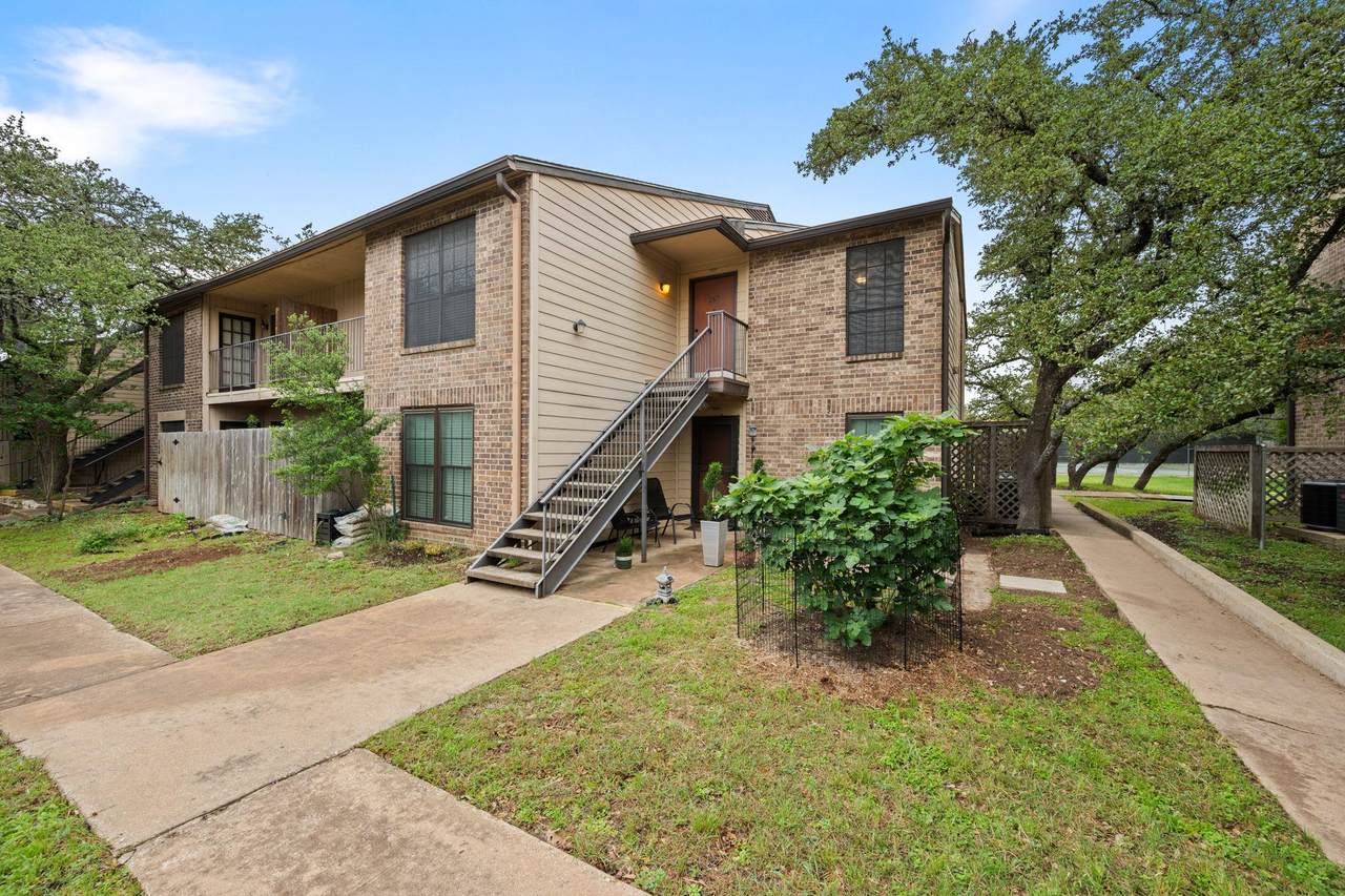 4159 Steck Ave - Photo 1