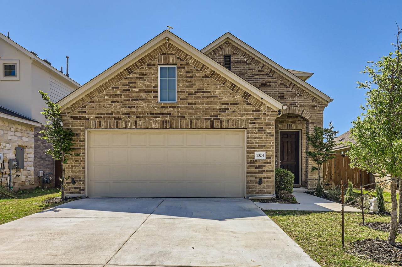 1324 Salt Lick Dr - Photo 1
