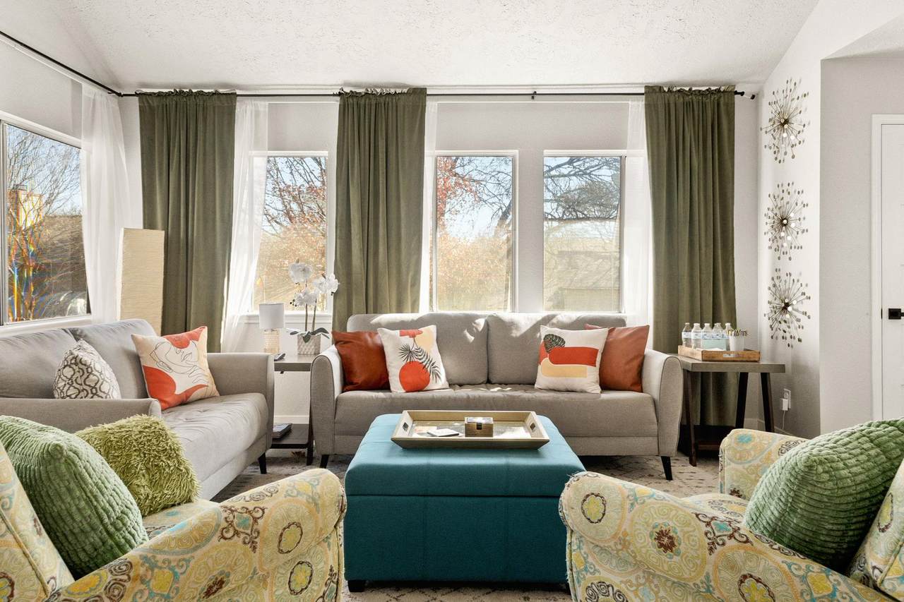 5400 Alexis Cv - Photo 1